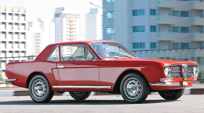 Now you don’t have to wonder what a italian....er, brazilian Mustang would look like anymore. photo: Christian Castanho/Quatro Rodas